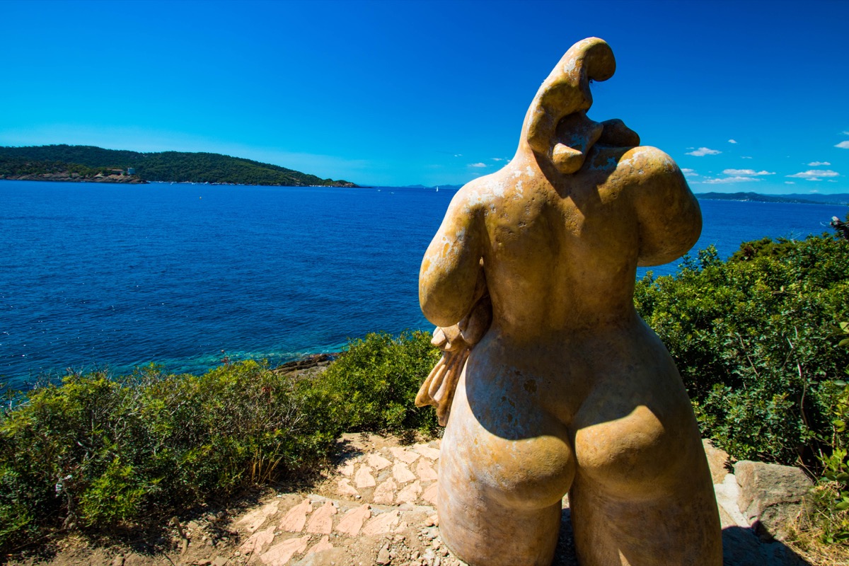 Natural Beach Nudist - Secret paradise: Europe's only nudist island, Le Levant ...