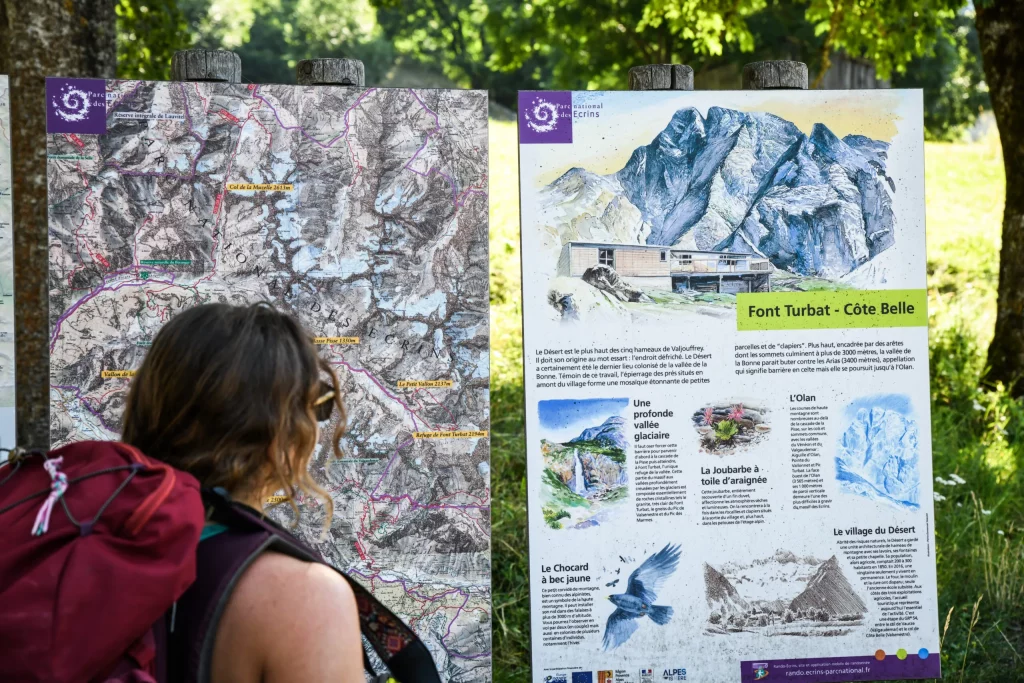 Que faire en Valbonnais, autour de Valjouffrey et Valsenestre? Refuge de Font Turbat et randonnées en montagne au coeur des Ecrins.