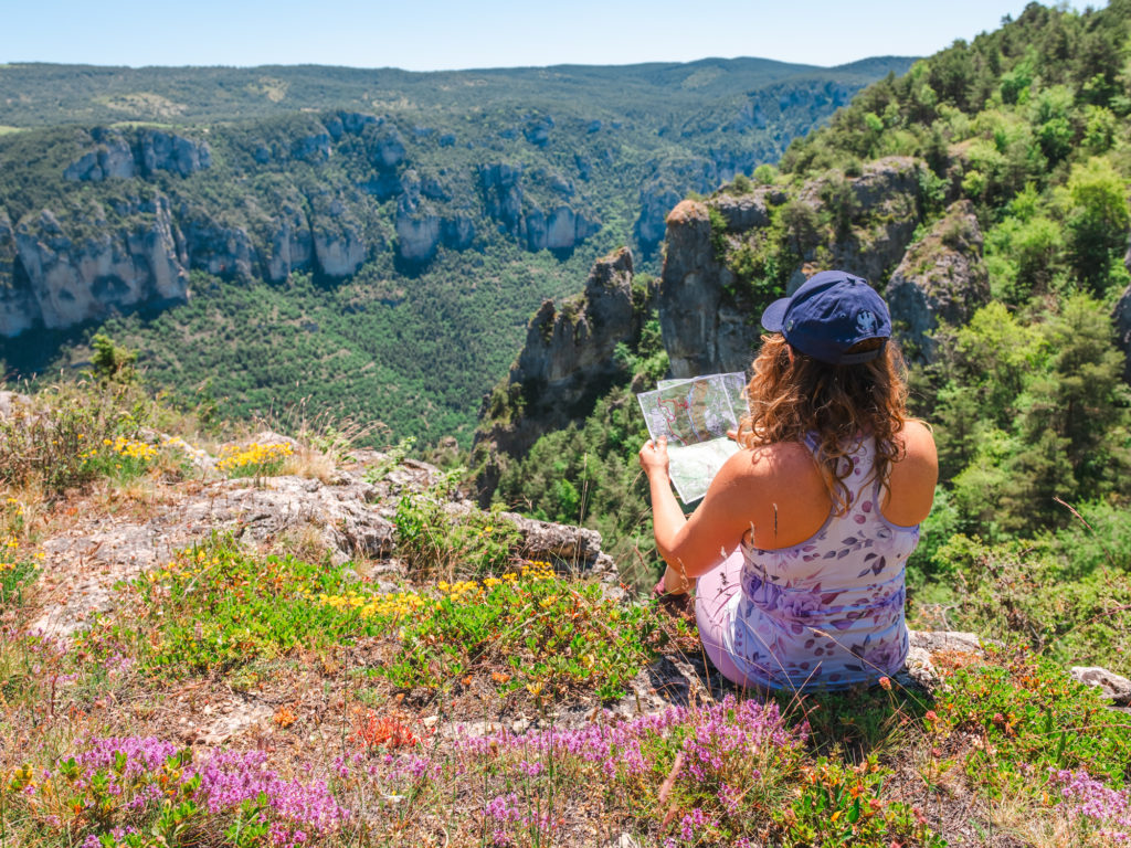 Randonnée dans les gorges du Tarn avec Chamina, un trek sublime en Lozère