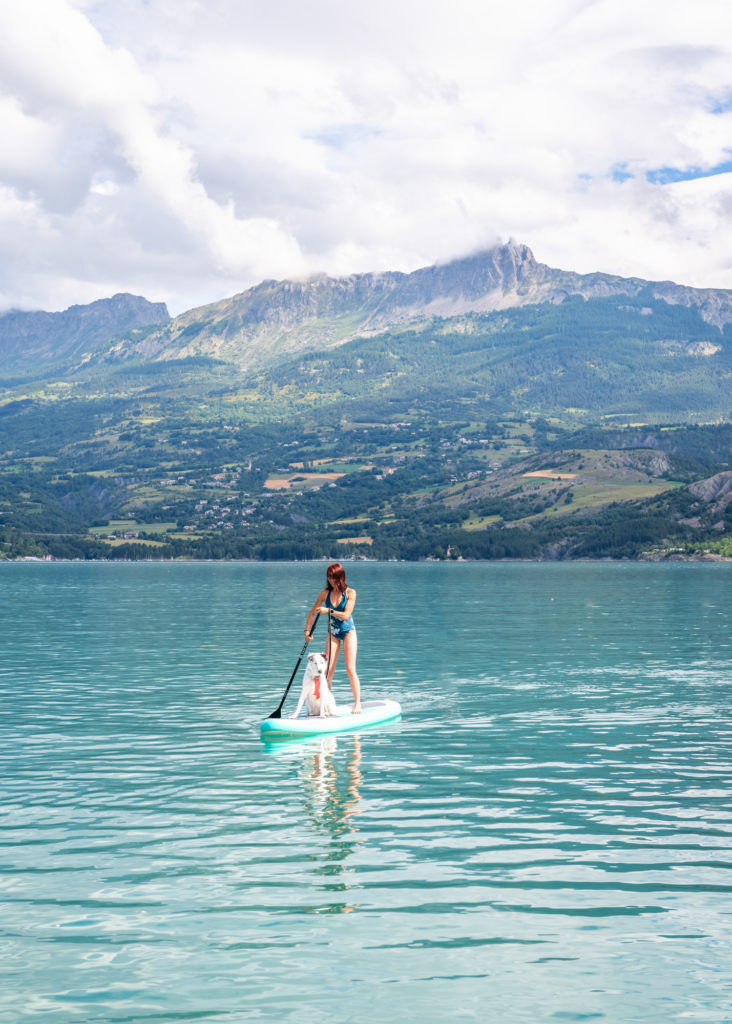 Toues cabanées du lac de Serre Ponçon