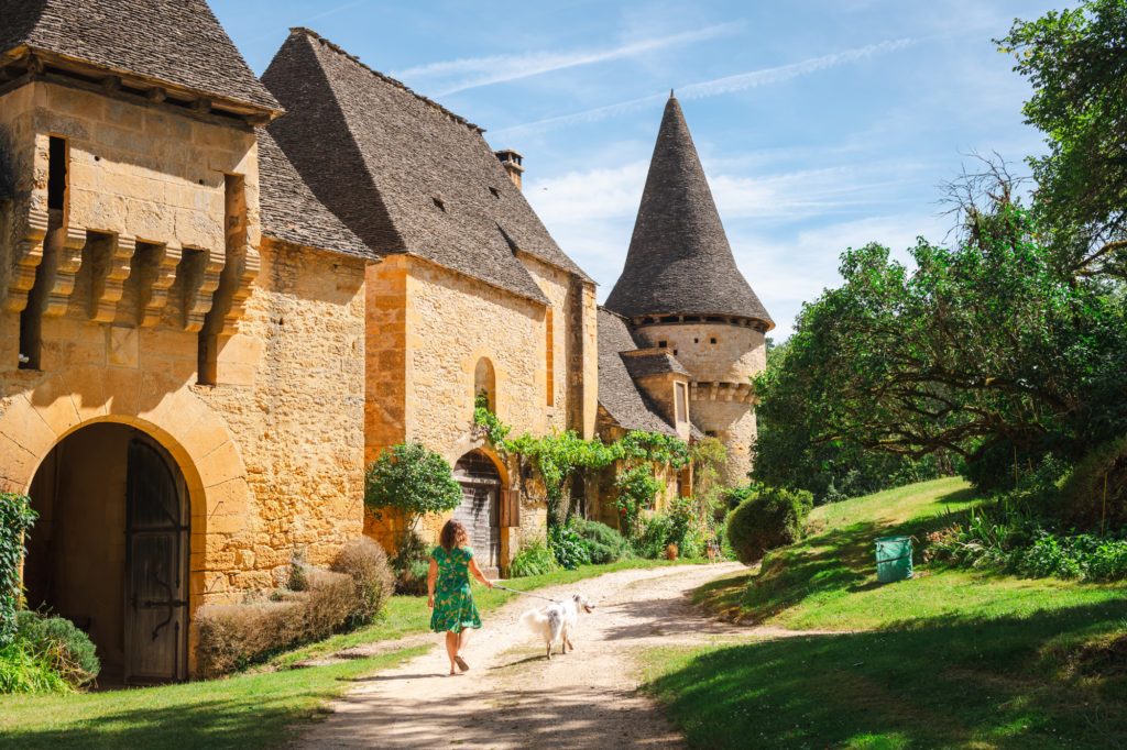 visiter la dordogne avec un chien 