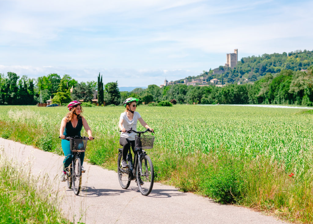 Que voir et que faire en vallée de la Drôme ? tour de crest 