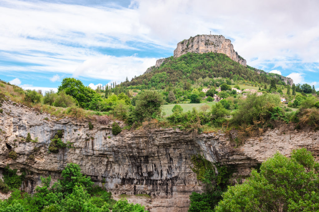 Que voir et que faire en vallée de la Drôme ? Randonnée Gervanne, Omblèze, Croix de Vellan, chute de la Druise